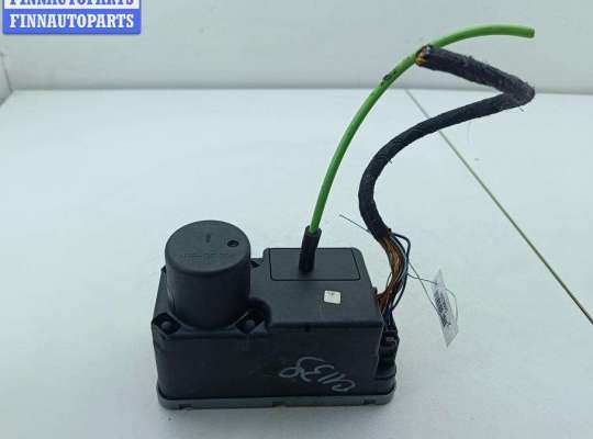 купить Компрессор центрального замка на Volkswagen Passat B3