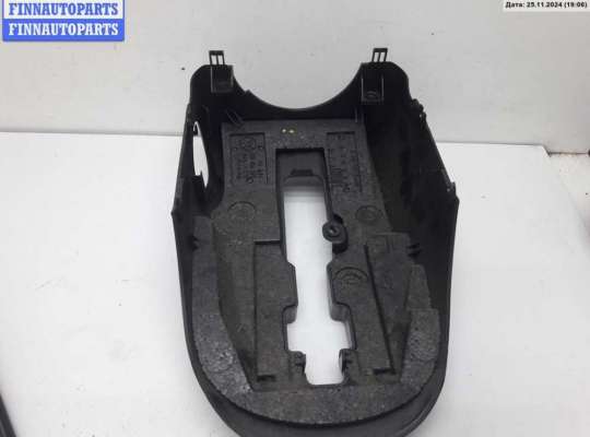 купить Накладка декоративная на торпедо на Skoda Fabia mk2 (5J)
