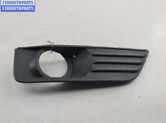 Рамка фары противотуманной правой FO2034211 на Ford Focus II (2004-2011)