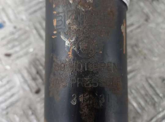 купить Амортизатор подвески передний правый на BMW 3 E36 (1991-2000)