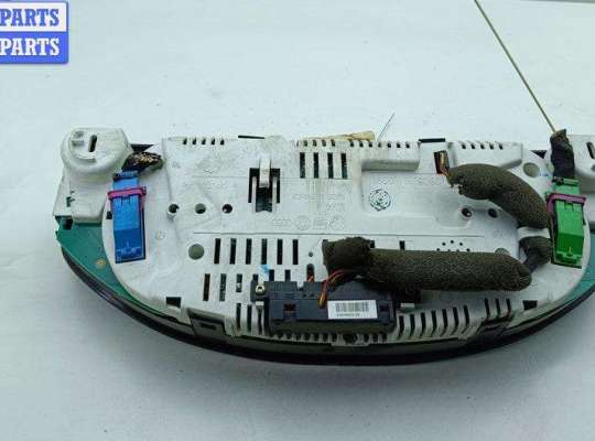 купить Щиток приборный (панель приборов) на Audi A6 C5 (1997-2005)