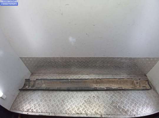 купить Накладка на порог наружная правая на Opel Omega B (1994-2003)