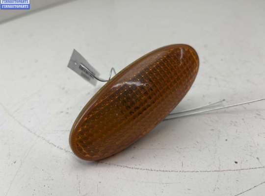 купить Повторитель поворота левый на Nissan Almera Tino