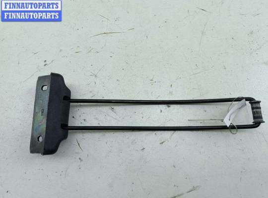 купить Ограничитель открывания двери задней на Hyundai H1 / Starex