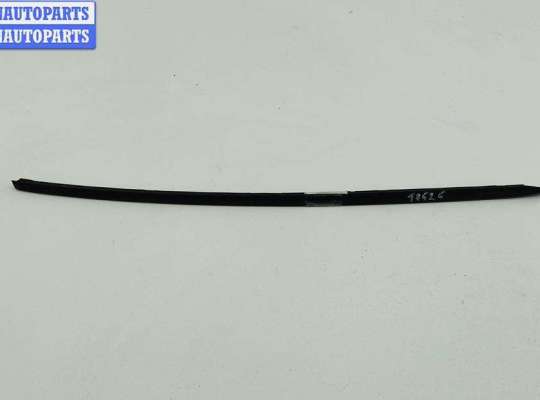 Молдинг лобового стекла VG2718626 на Volkswagen Tiguan