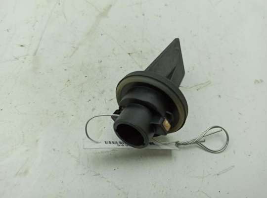 Патрон лампы фары RN1368588 на Renault Scenic II (2003-2009)