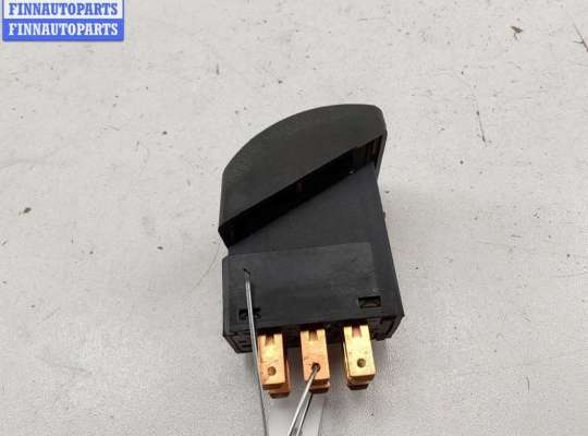 купить Кнопка аварийной сигнализации (аварийки) на Opel Astra F (1991-1998)