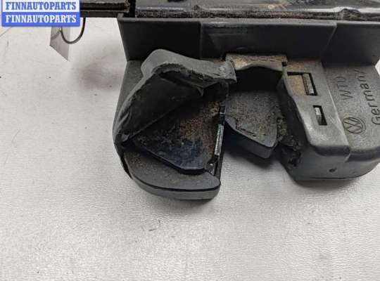 Замок багажника