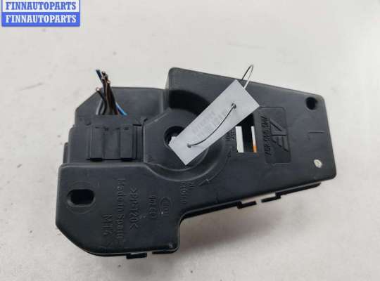 купить Плата фонаря заднего левого на Ford Galaxy (2000-2006)