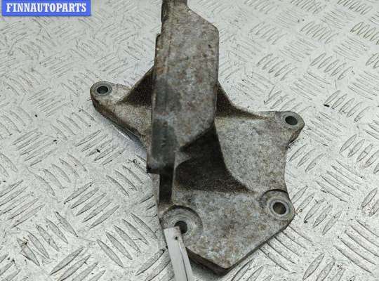 купить Кронштейн крепления на Renault Koleos