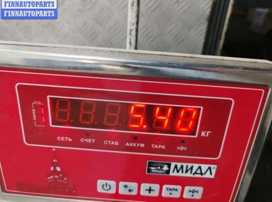 купить Рамка передняя (панель кузовная, телевизор) на Volkswagen Passat B6