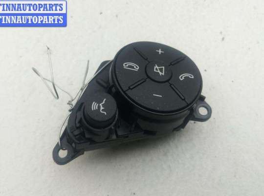 купить Кнопки руля на Mercedes C-Class W204 (2007-2015)