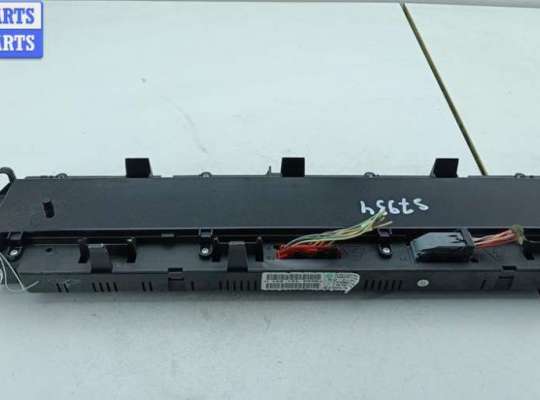 купить Щиток приборный (панель приборов) на Renault Scenic II (2003-2009)