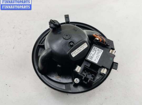 купить Двигатель отопителя (моторчик печки) на Volkswagen Passat B6