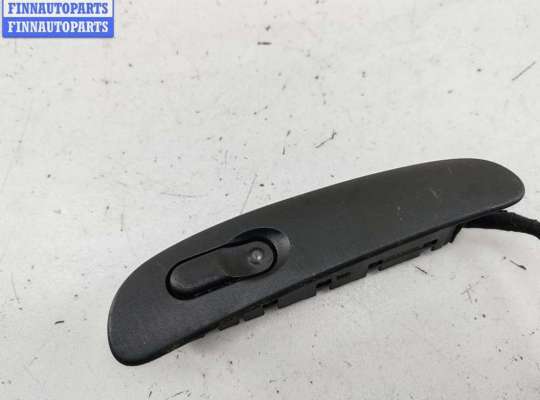 купить Кнопка стеклоподъемника переднего правого на Opel Vectra B (1995-2002)