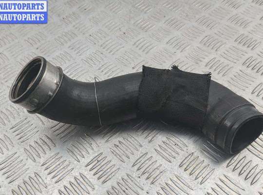 купить Патрубок интеркулера на Mercedes E-Class W211 (2002-2009)