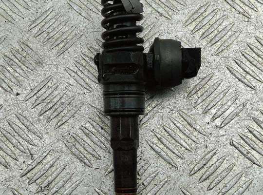 Форсунка топливная VG2704065 на Volkswagen Passat B5+ (GP)