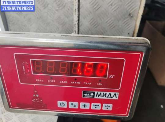 купить Накладка на порог наружная правая на Skoda Roomster