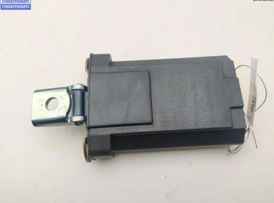 купить Ограничитель открывания двери задней на Mercedes C-Class W202 (1993-2000)