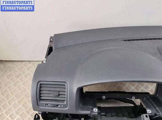 купить Панель приборная (торпедо) на Volkswagen Golf-5