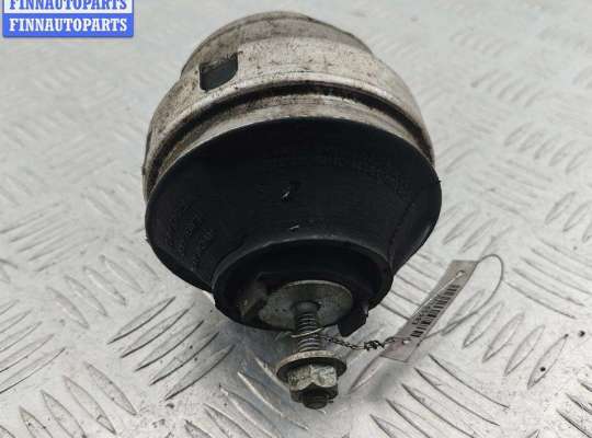 Подушка ДВС на Volkswagen Passat B5 (3B)