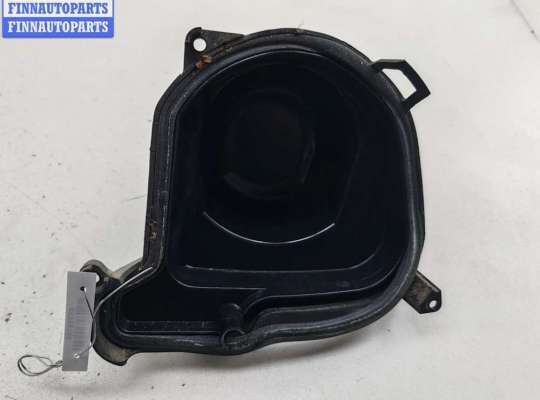 купить Крышка (заглушка) задняя фары левой на Volkswagen Passat B5+ (GP)