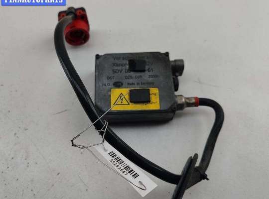 купить Блок розжига фар (ксенон) на Volkswagen Passat B5+ (GP)