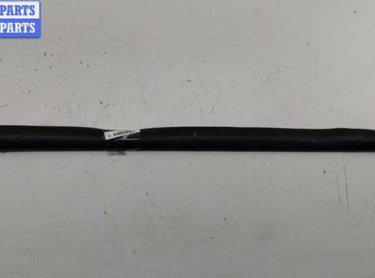 купить Молдинг двери задней левой на Audi A4 B5 (1994-2001)