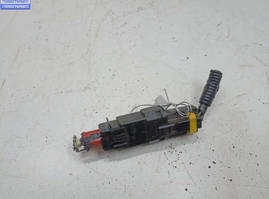 купить Выключатель концевой (концевик) на Opel Meriva A (2003-2010)