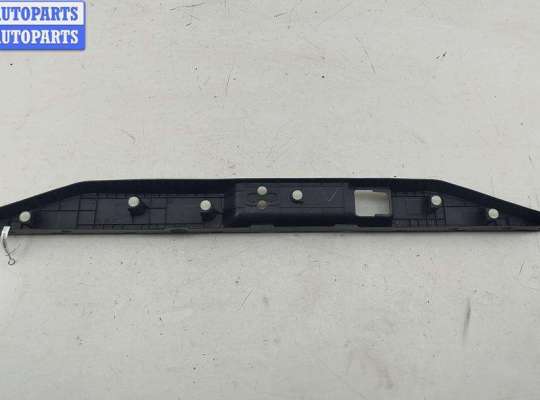 купить Обшивка багажника на Renault Koleos