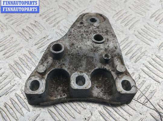 купить Кронштейн двигателя опорный на Skoda Fabia mk2 (5J)