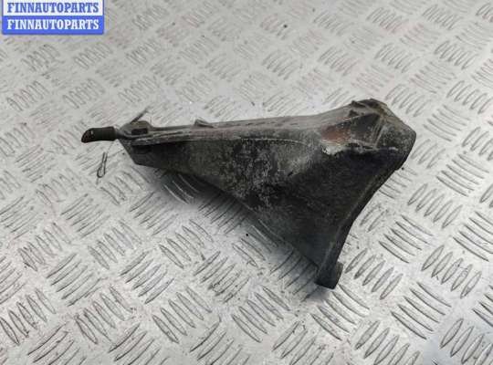 купить Кронштейн двигателя опорный на Volkswagen Passat B5