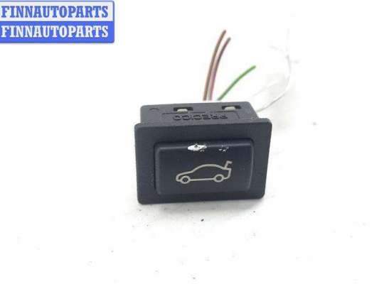 купить Кнопка открывания багажника на BMW 5 F10/F11 (2009-2017)