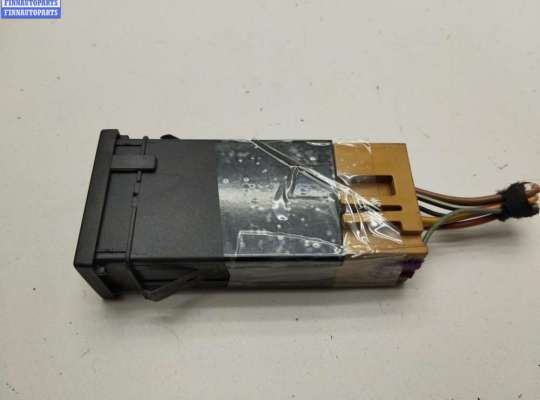 купить Кнопка обогрева сидений на Seat Alhambra (2000-2010)