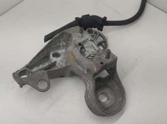 купить Крепление втулки стабилизатора переднего на Audi A4 B7 (2004-2008)