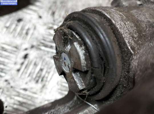 купить Суппорт задний левый на Renault Megane II (2002-2008)