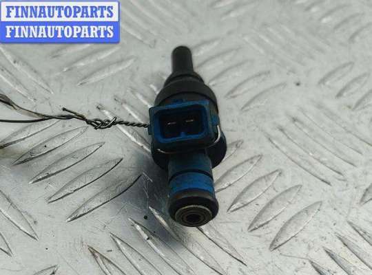 купить Форсунка топливная на Volkswagen Passat B5