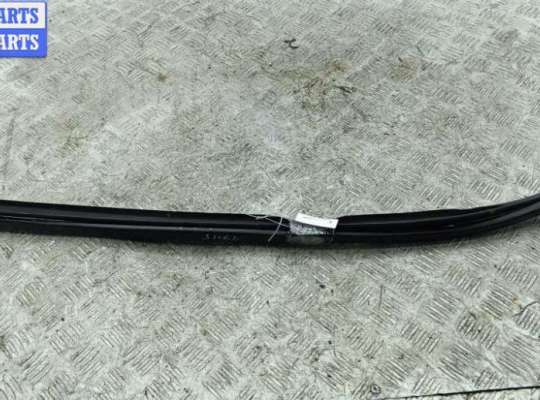 купить Молдинг лобового стекла на Mercedes C-Class W202 (1993-2000)