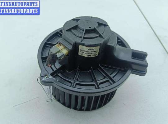 Мотор отопителя на Kia Rio II (JB)