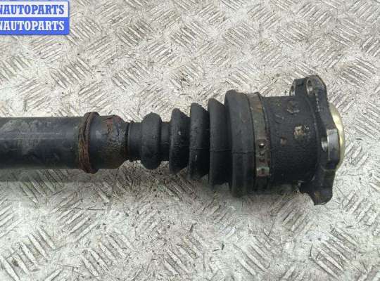 купить Полуось передняя правая на Audi A4 B6 (2001-2004)