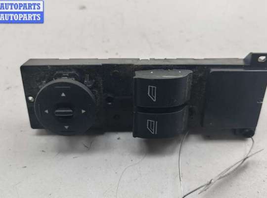 купить Блок кнопок управления стеклоподъемниками на Ford Focus II (2004-2011)