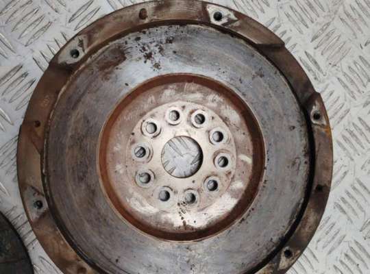 Маховик на Opel Zafira A