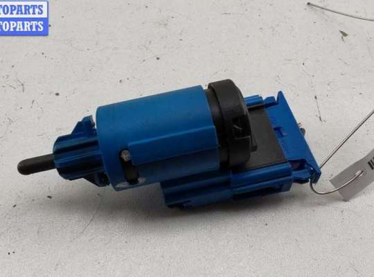 купить Датчик (включатель) стоп-сигнала на Ford Galaxy (2000-2006)