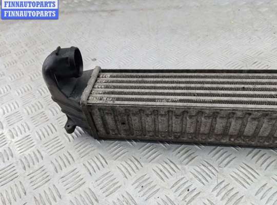 купить Радиатор интеркулера на Volkswagen Sharan (2000-2010)