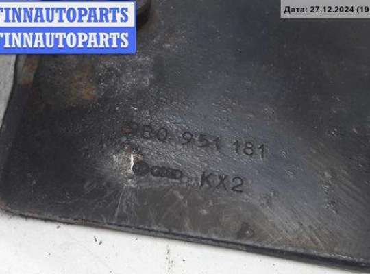 купить Кронштейн крепления на Volkswagen Passat B5