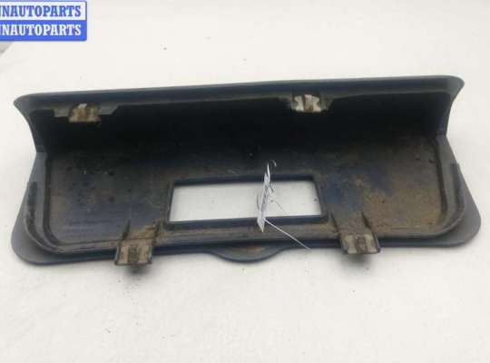 купить Решётка (заглушка) в бампер на BMW 7 E65/E66 (2001-2008)