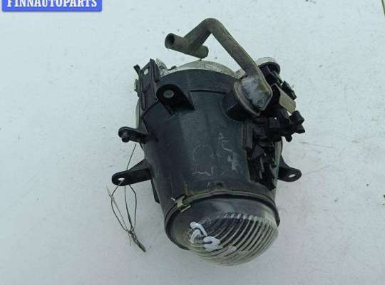 купить Фара противотуманная правая на BMW 3 E46 (1998-2006)