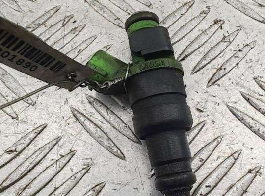 купить Форсунка топливная на Volkswagen Passat B5+ (GP)