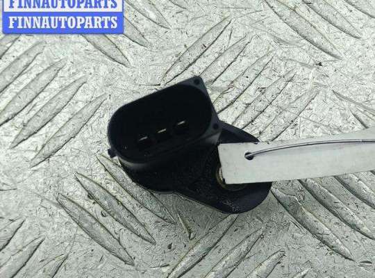 купить Датчик положения коленвала на BMW 3 E90/E91/E92/E93 (2005-2013)