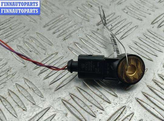 купить Датчик детонации на Volkswagen Touran